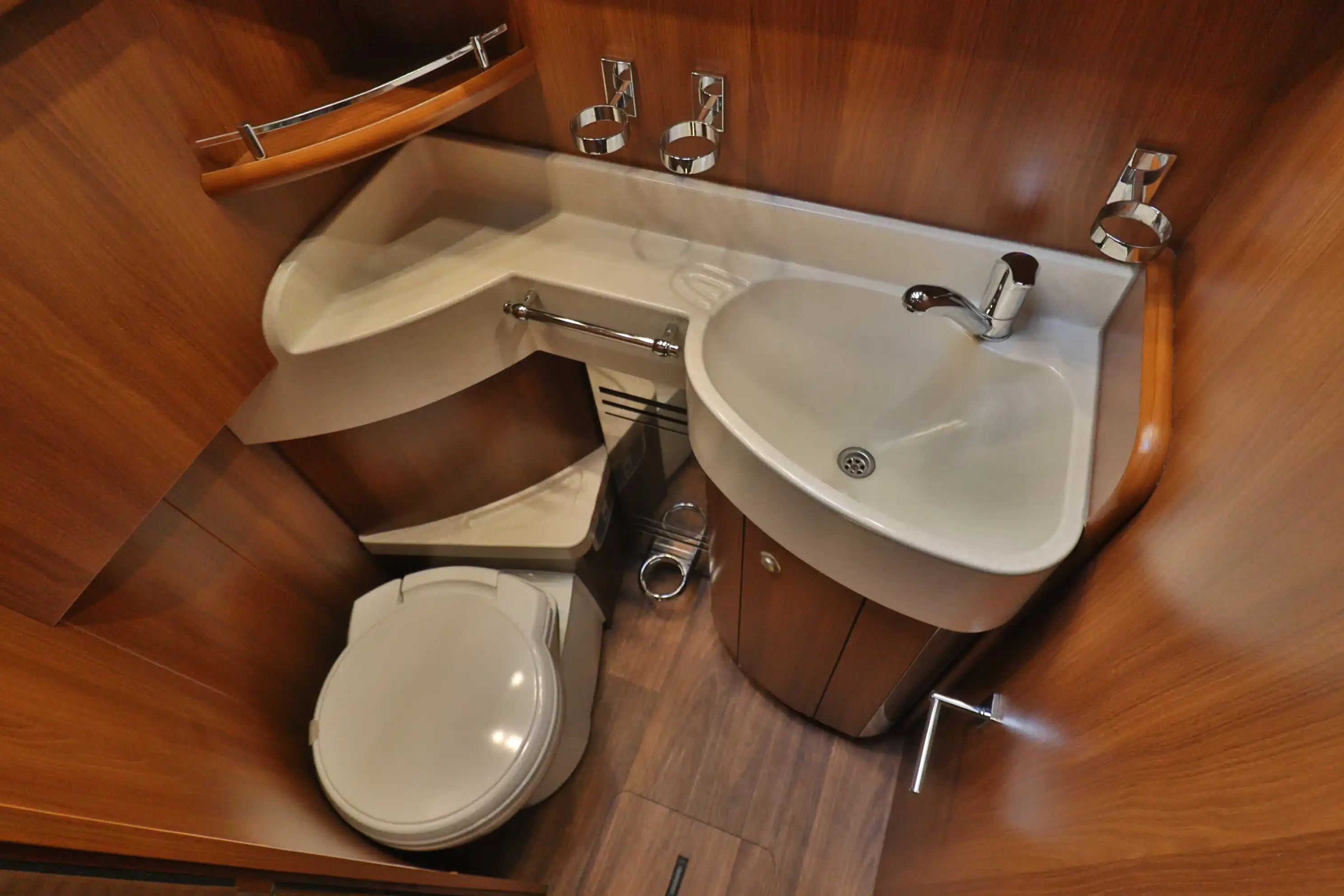 CARTHAGO Chic E-Line I50 LE Liner-Class